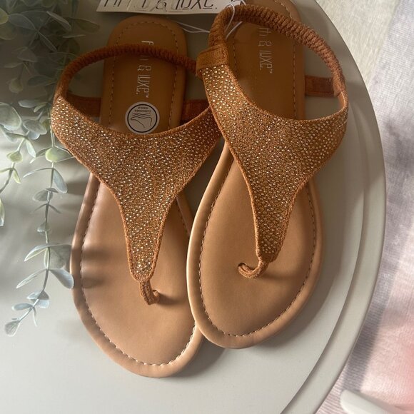 Women's Fifth & Luxe tan thong sandals bead design flats size 8 New - Picture 5 of 5
